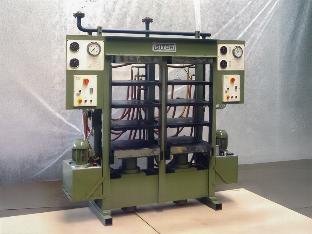 Многоэтажные горячие прессы для мебельных элементов Sitor